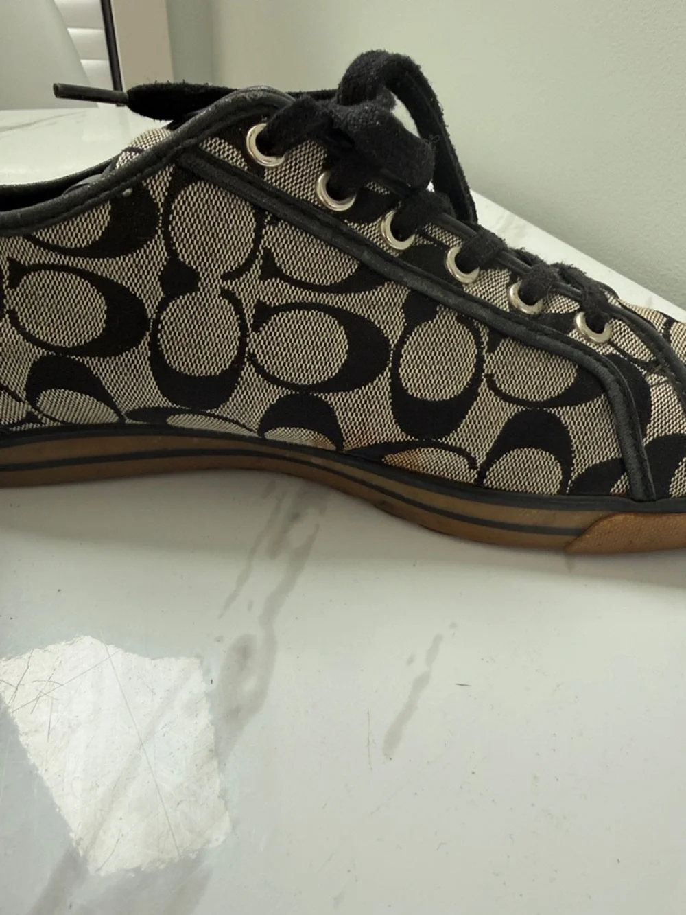 Coach Drake Low-Top Signature Canvas Sneakers in Tan and Black - Picture 5 of 14